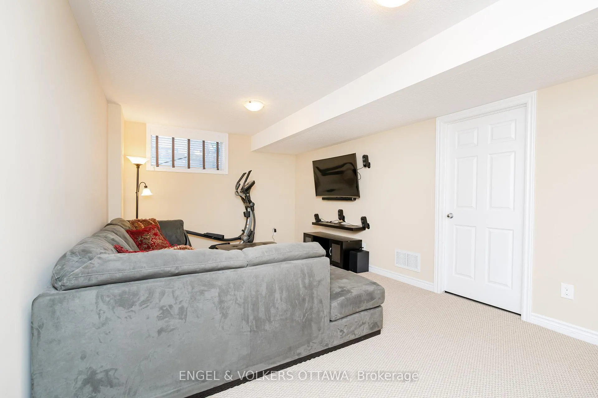Photo 26 of 509 Petrichor Crescent, Ottawa, Avalon West — HOMEH