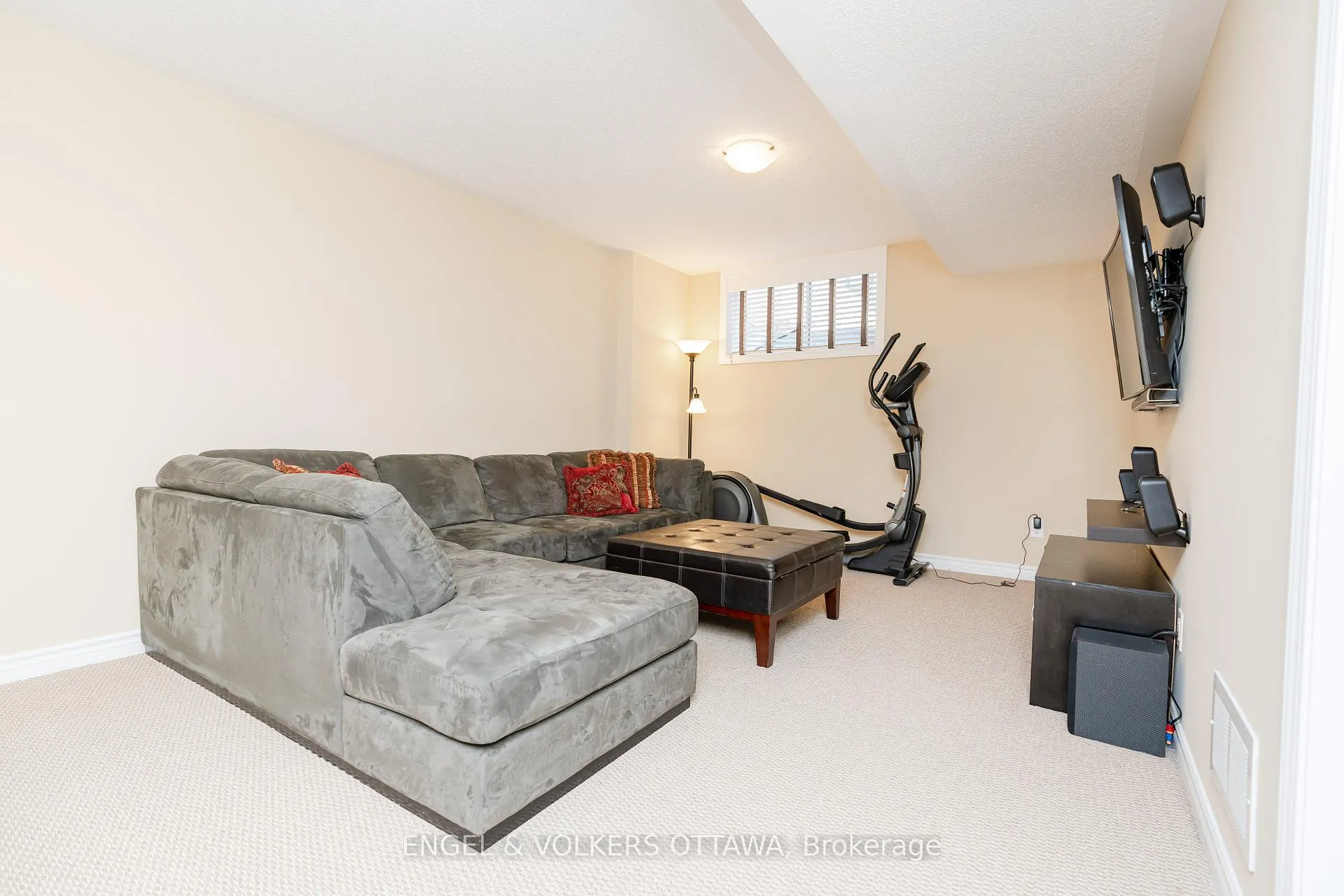 Photo 27 of 509 Petrichor Crescent, Ottawa, Avalon West — HOMEH