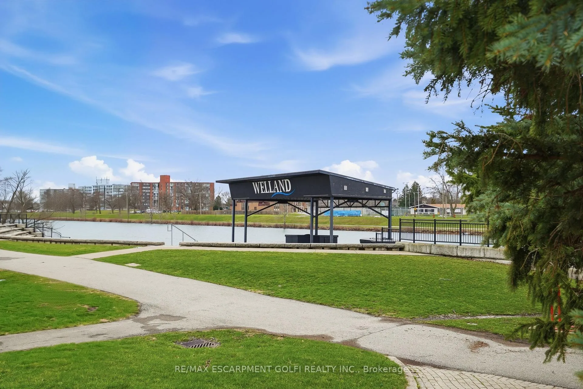 Photo 19 of 14 Avenue Place, Welland, Welland Downtown — HOMEH