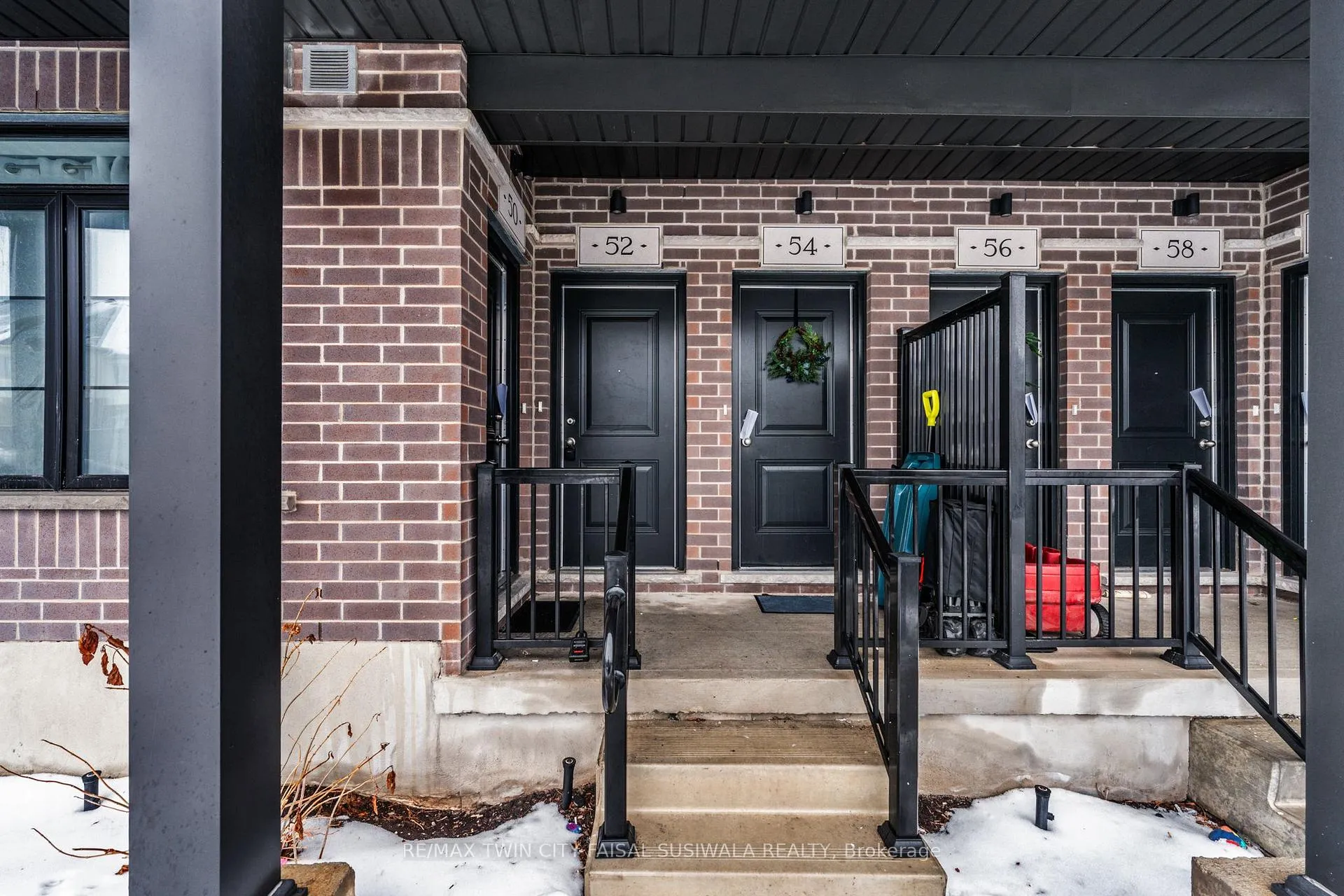 Photo 2 of 52 Wheat Lane, Kitchener — HOMEH