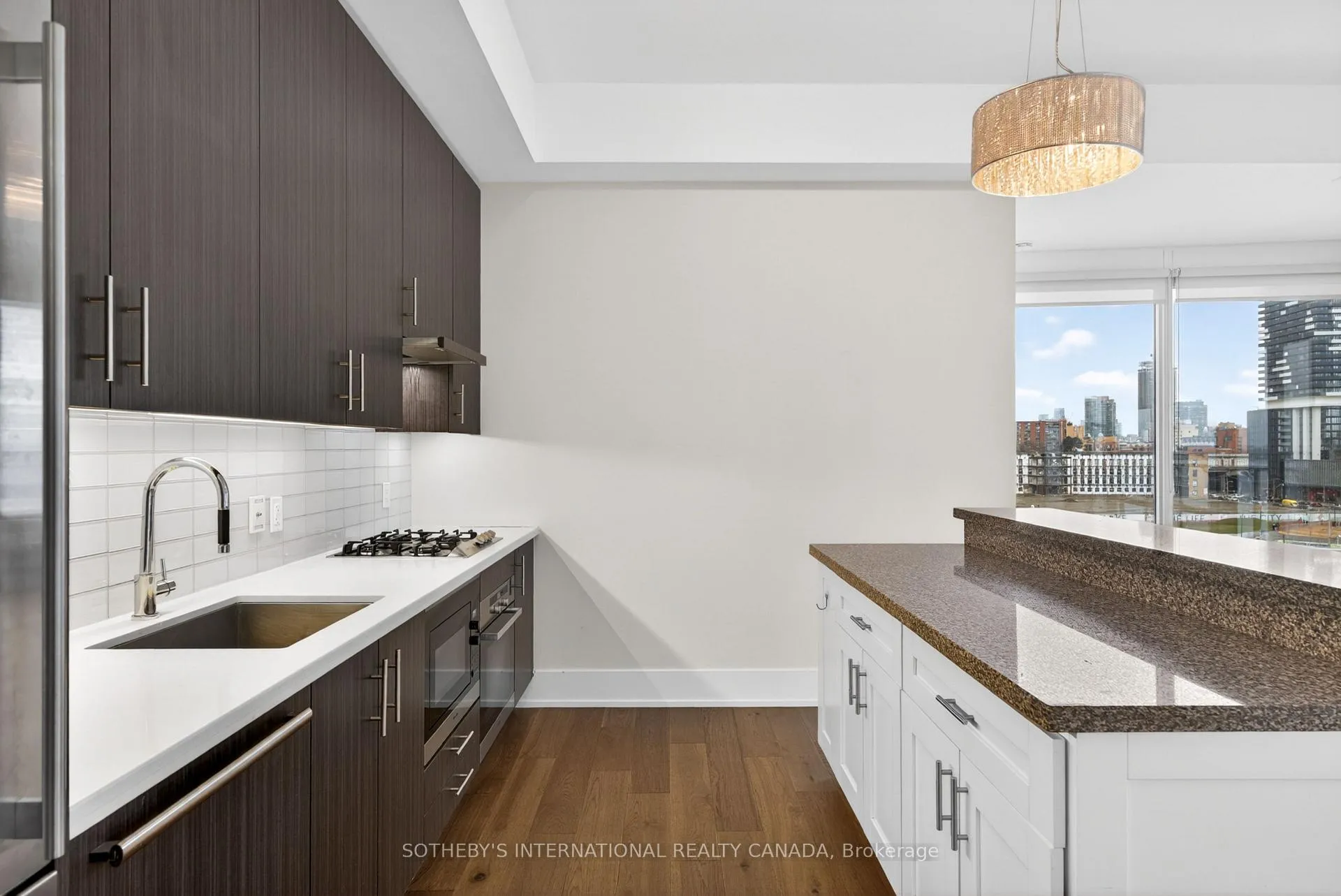Photo 5 of Unit 701, 29 Queens Quay E, Toronto, Waterfront Communities — HOMEH