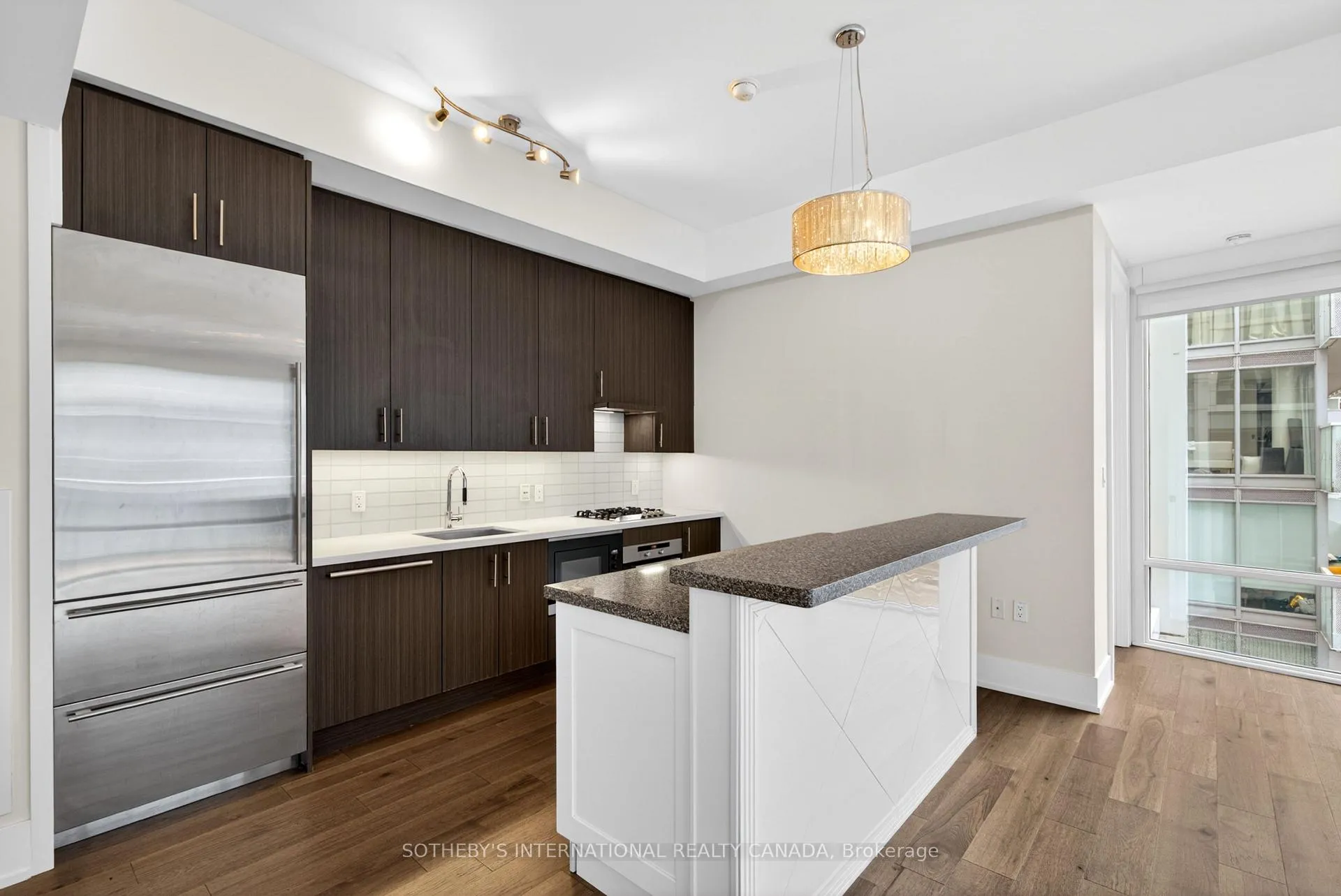 Photo 7 of Unit 701, 29 Queens Quay E, Toronto, Waterfront Communities — HOMEH