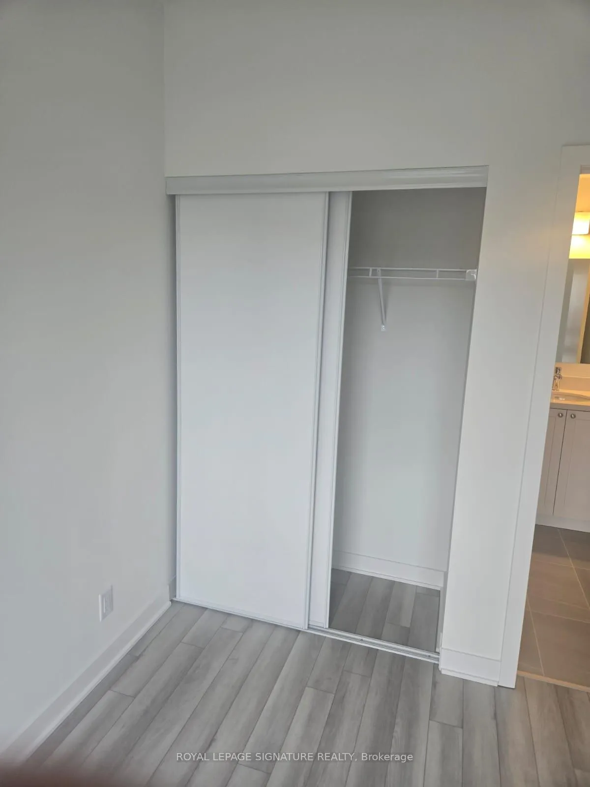 Photo 5 of Unit 105, 51 Clarington Boulevard, Clarington, Bowmanville — HOMEH