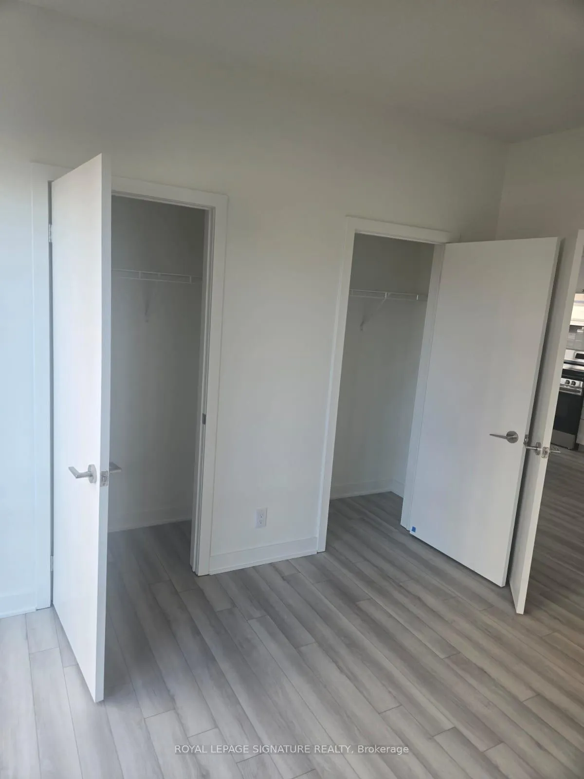 Photo 9 of Unit 105, 51 Clarington Boulevard, Clarington, Bowmanville — HOMEH