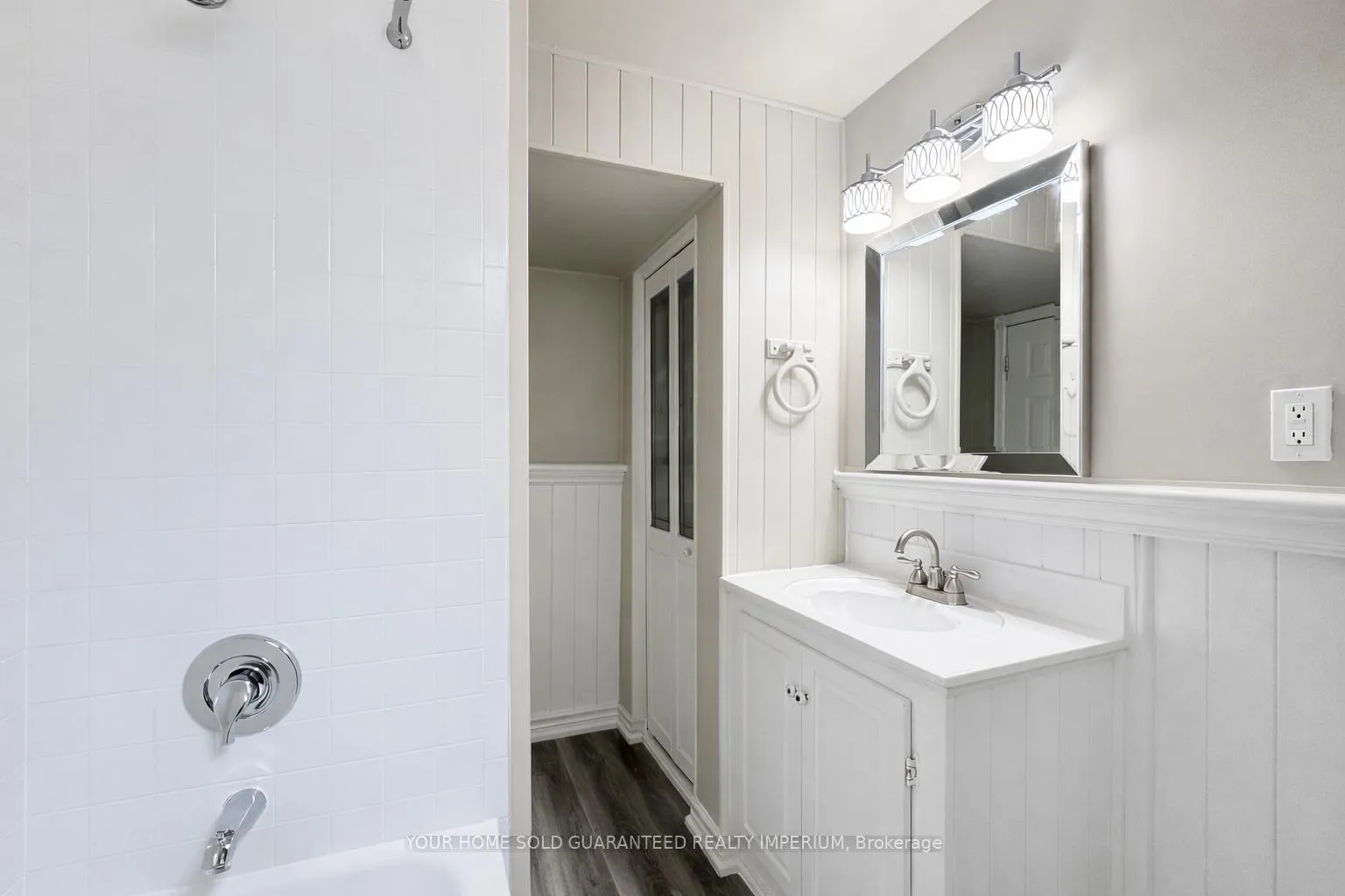 Photo 4 of Unit Lower, 5 Regent Drive, St. Catharines, Vine/Linwell — HOMEH