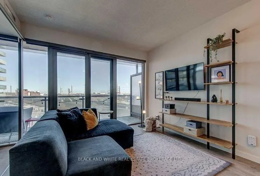 Photo 2 of Unit 604, 70 Distillery Lane, Toronto, Waterfront Communities — HOMEH