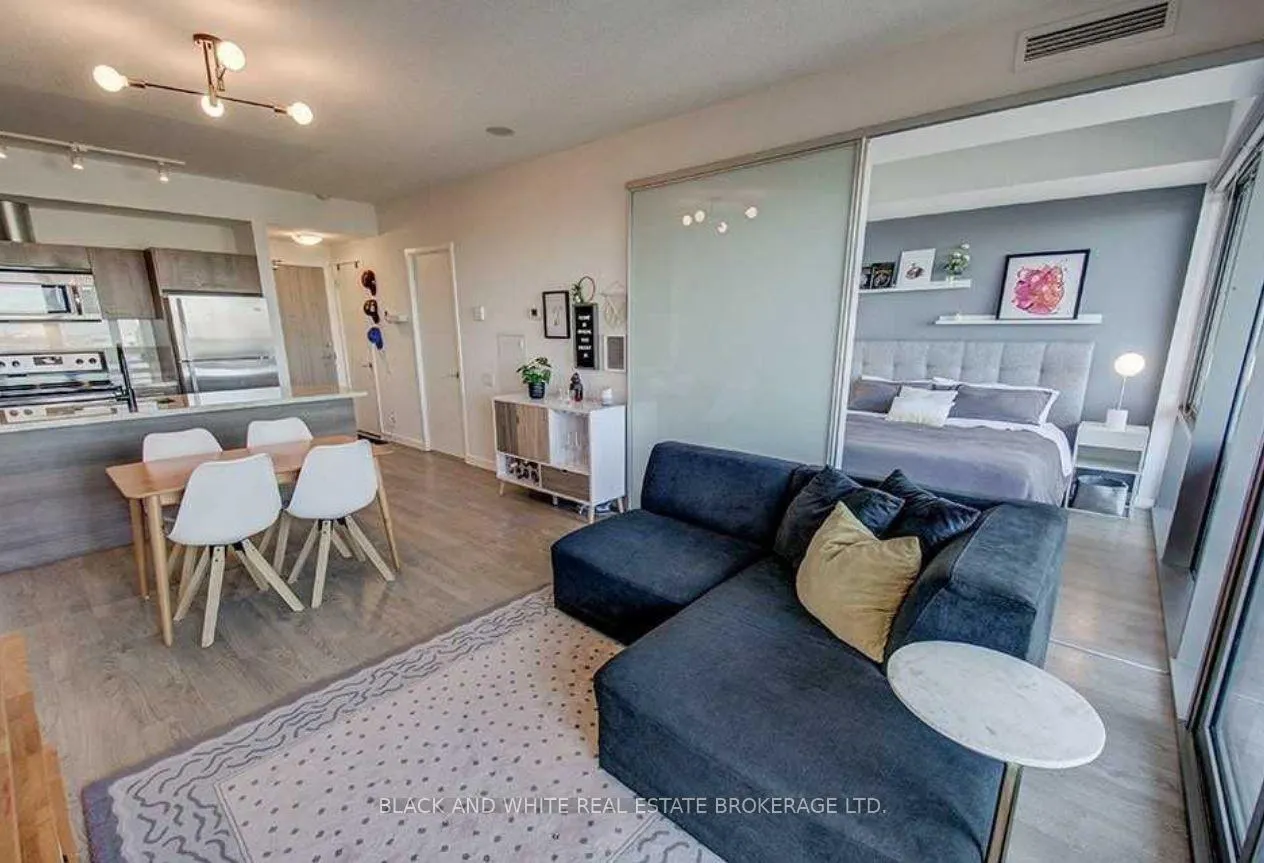 Photo 5 of Unit 604, 70 Distillery Lane, Toronto, Waterfront Communities — HOMEH