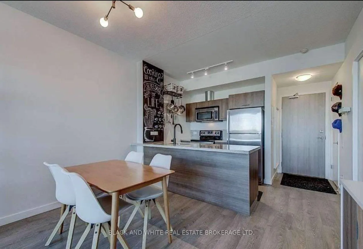 Photo 7 of Unit 604, 70 Distillery Lane, Toronto, Waterfront Communities — HOMEH