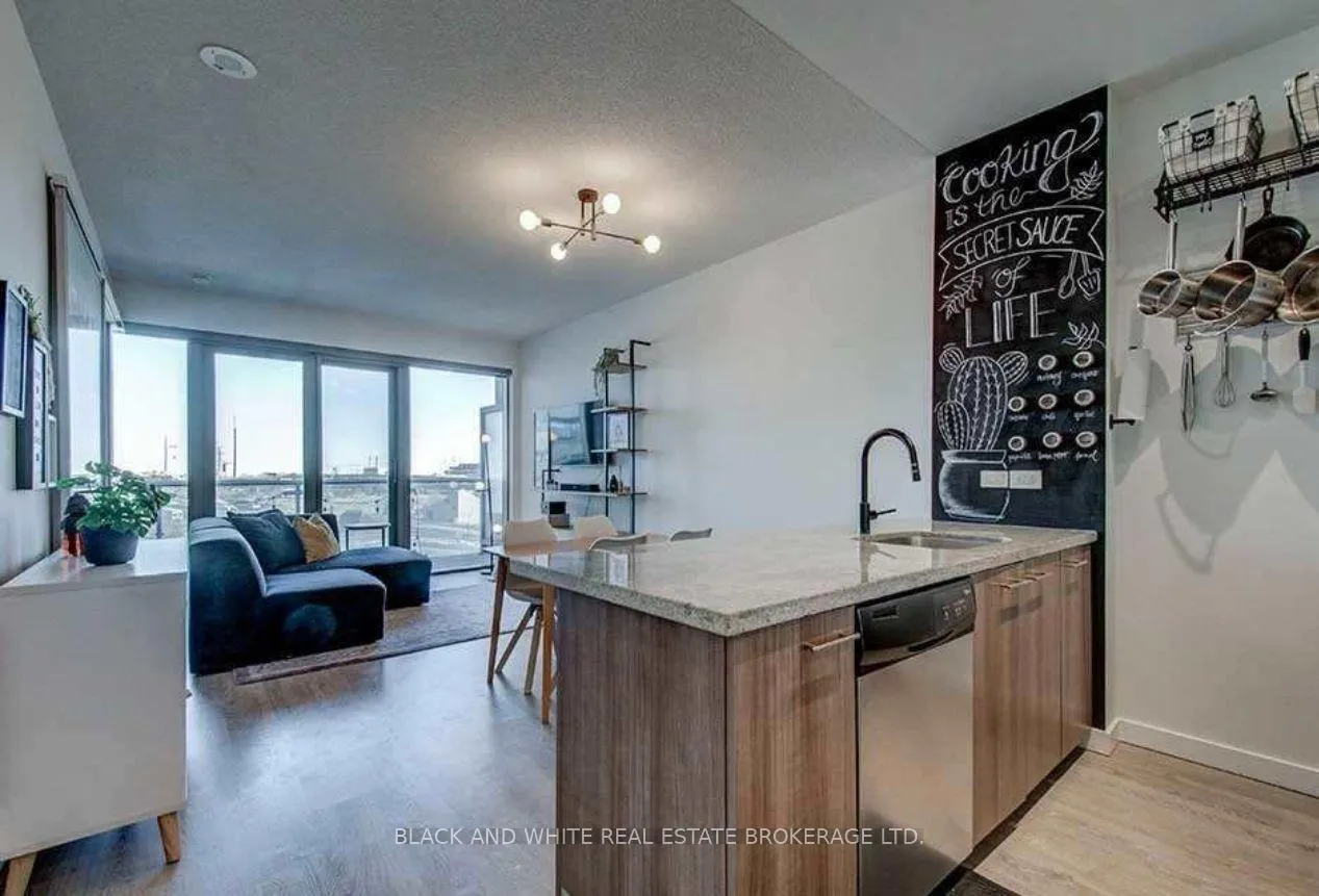 Photo 8 of Unit 604, 70 Distillery Lane, Toronto, Waterfront Communities — HOMEH