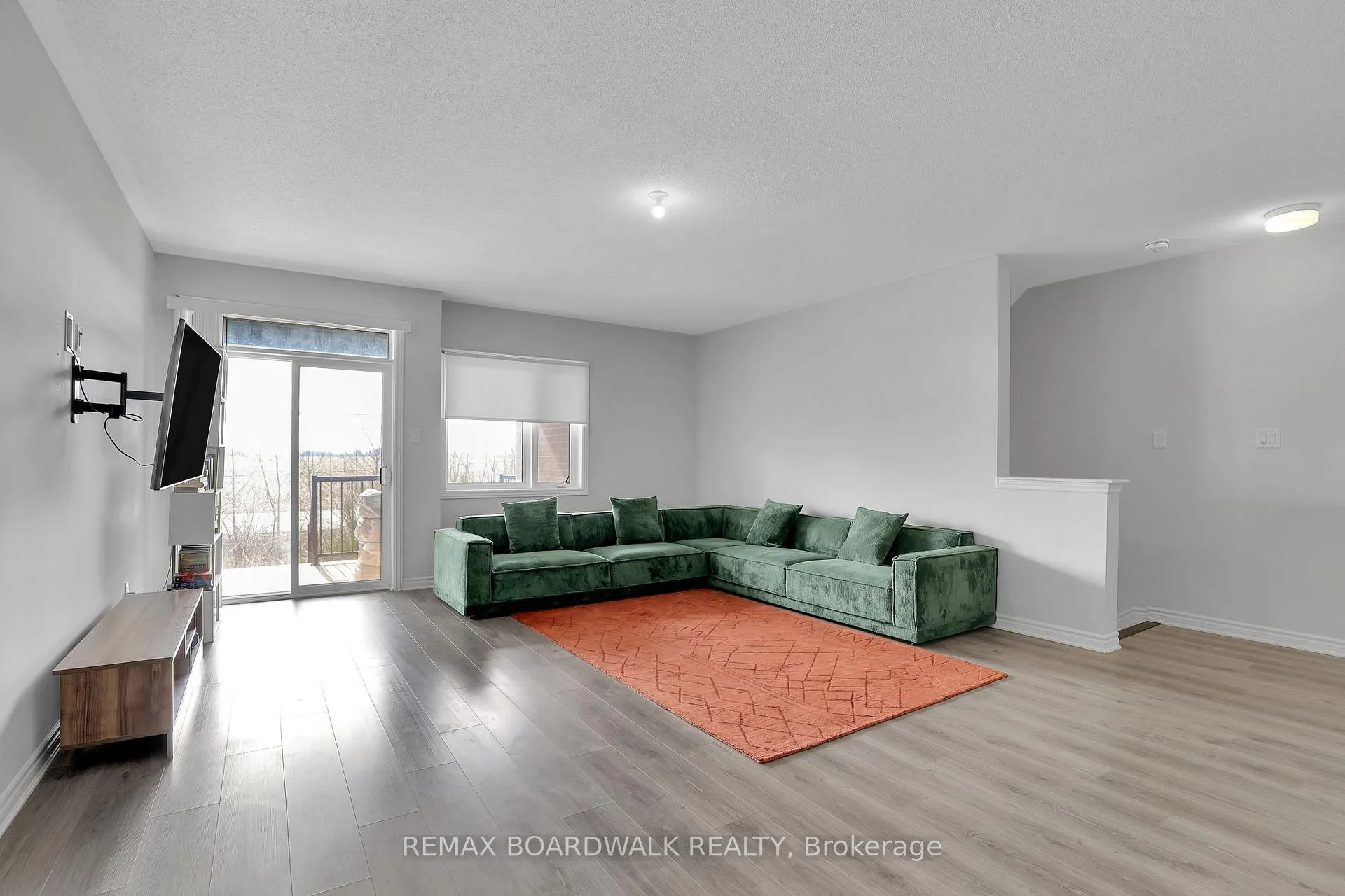 Photo 11 of 306 Pilot Private, Ottawa, Kanata - Emerald Meadows/Trailwest — HOMEH