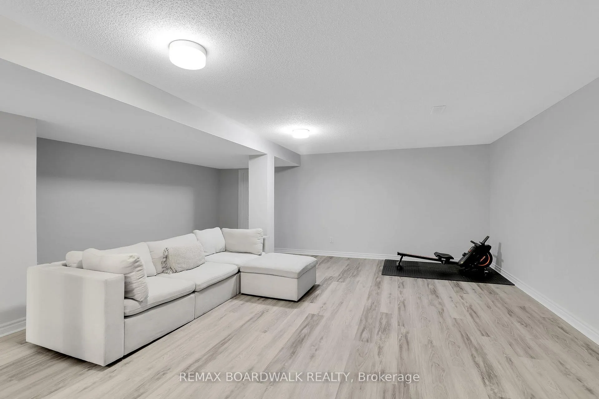 Photo 30 of 306 Pilot Private, Ottawa, Kanata - Emerald Meadows/Trailwest — HOMEH