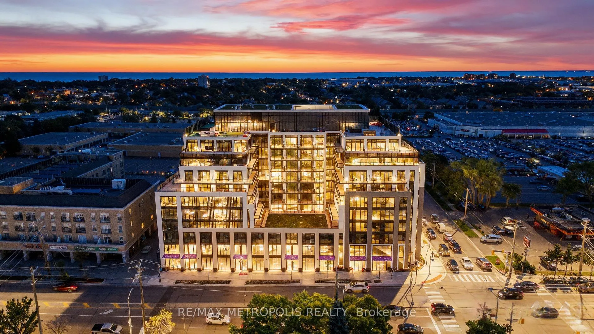 Photo 1 of Unit 720, 801 The Queensway, Etobicoke, Stonegate-Queensway — HOMEH