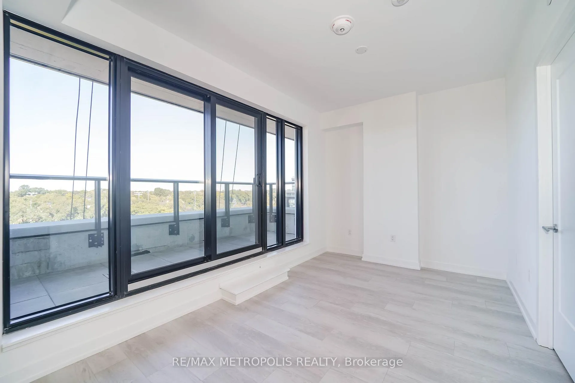 Photo 18 of Unit 720, 801 The Queensway, Etobicoke, Stonegate-Queensway — HOMEH