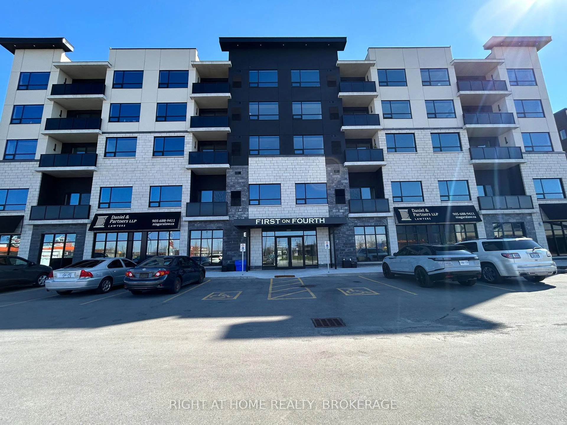 Photo 1 of Unit 309, 300B Fourth Avenue, St. Catharines, Ridley — HOMEH