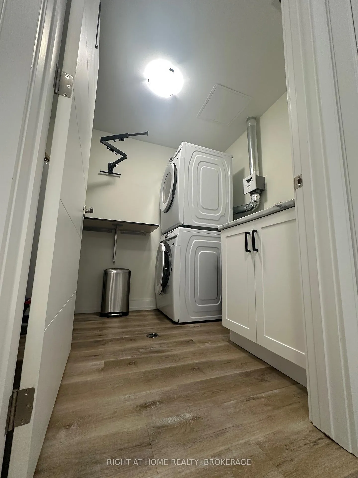 Photo 16 of Unit 309, 300B Fourth Avenue, St. Catharines, Ridley — HOMEH