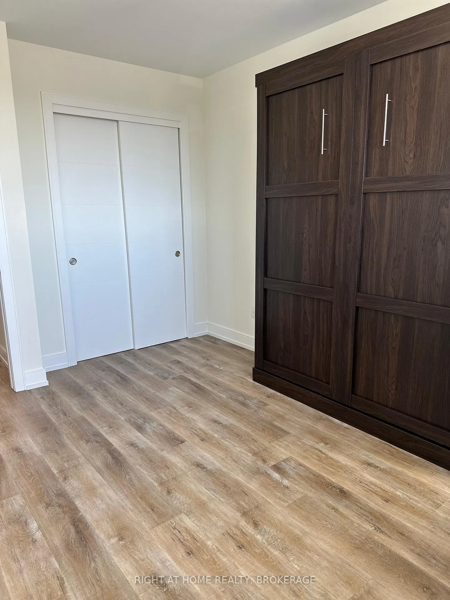 Photo 26 of Unit 309, 300B Fourth Avenue, St. Catharines, Ridley — HOMEH