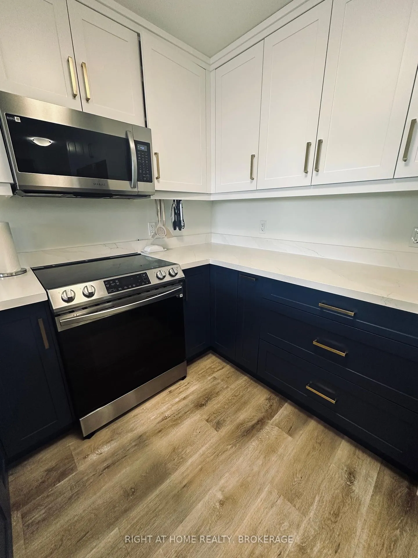 Photo 31 of Unit 309, 300B Fourth Avenue, St. Catharines, Ridley — HOMEH