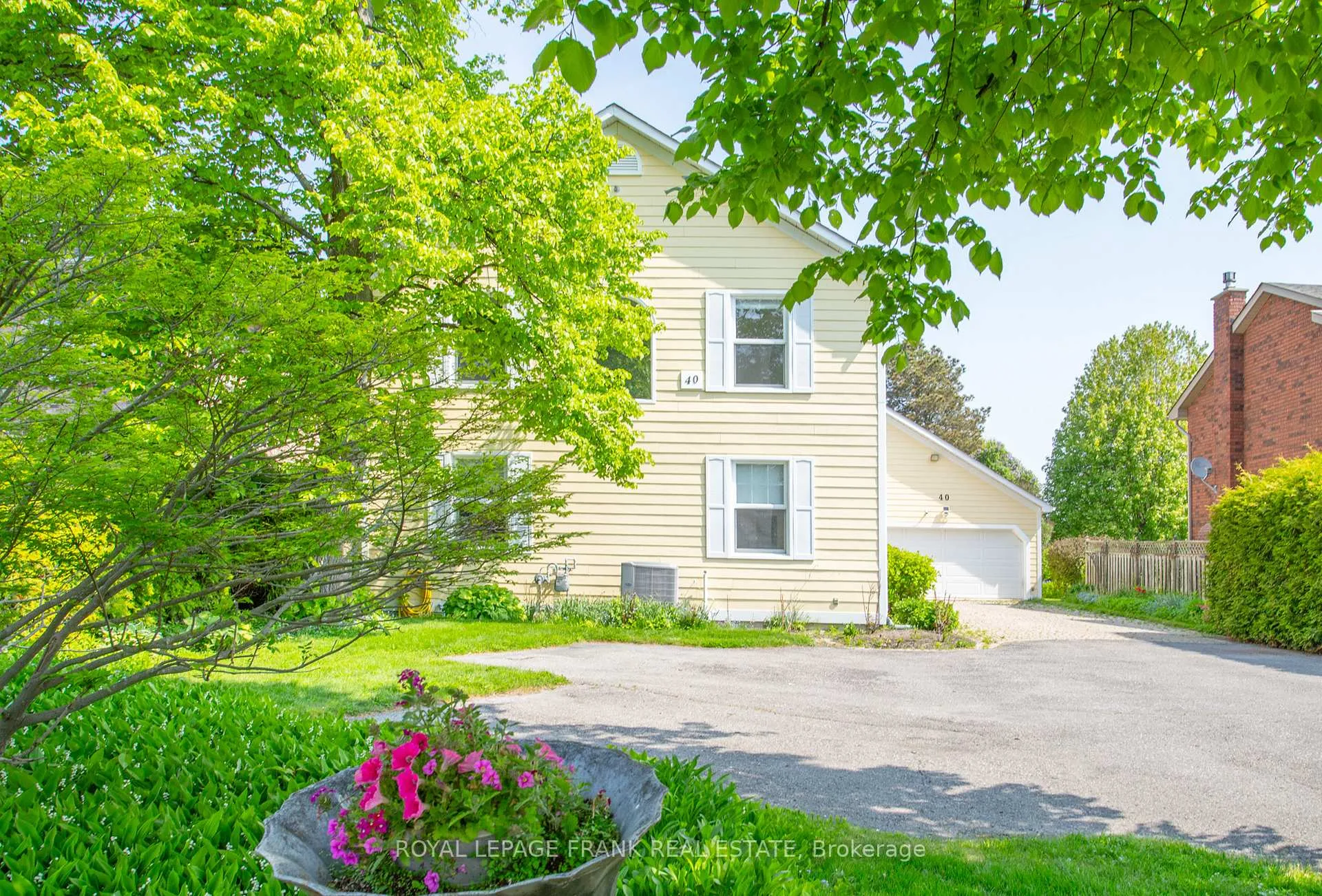 Photo 6 of 40 Tremaine Terrace, Cobourg — HOMEH
