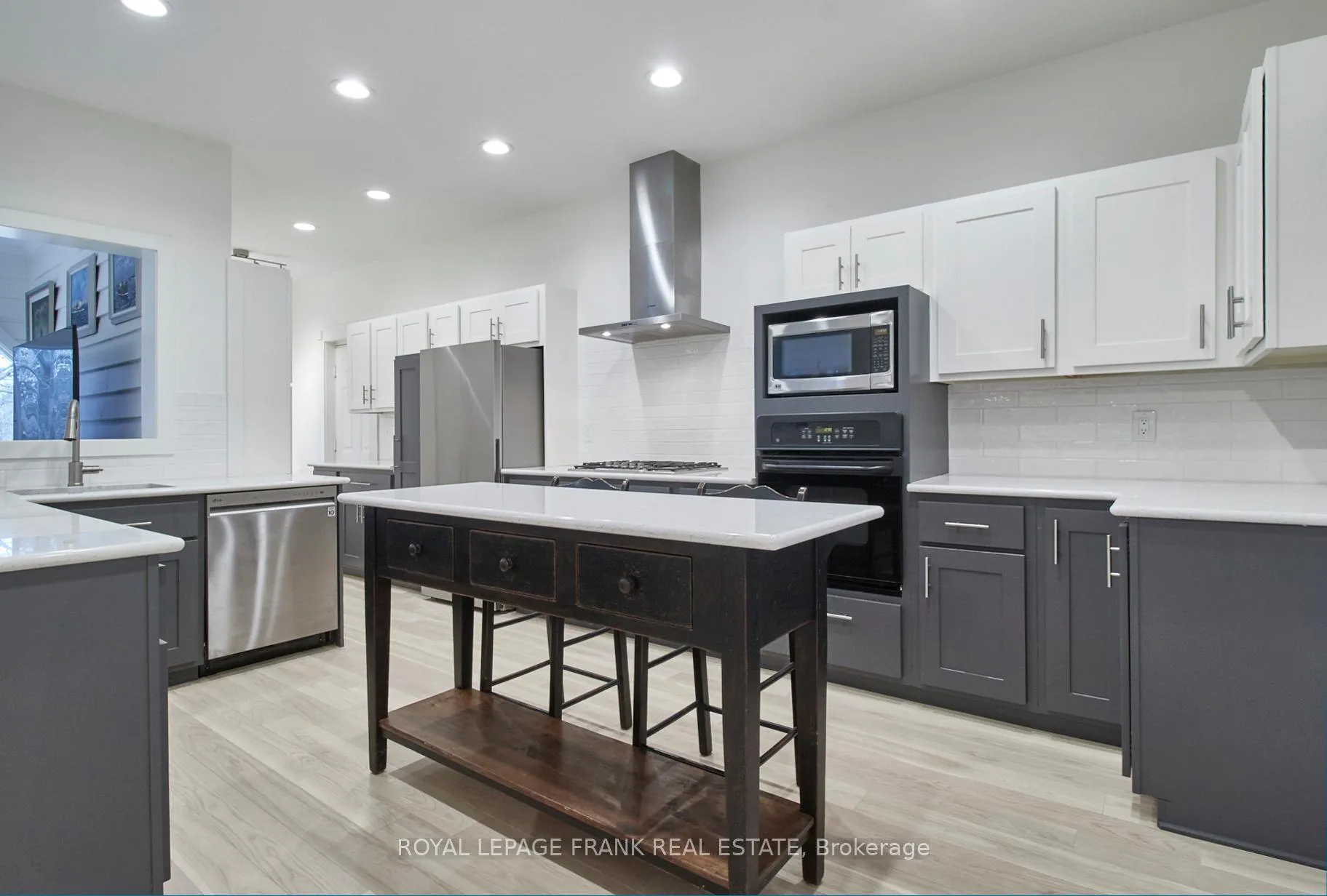 Photo 31 of 40 Tremaine Terrace, Cobourg — HOMEH