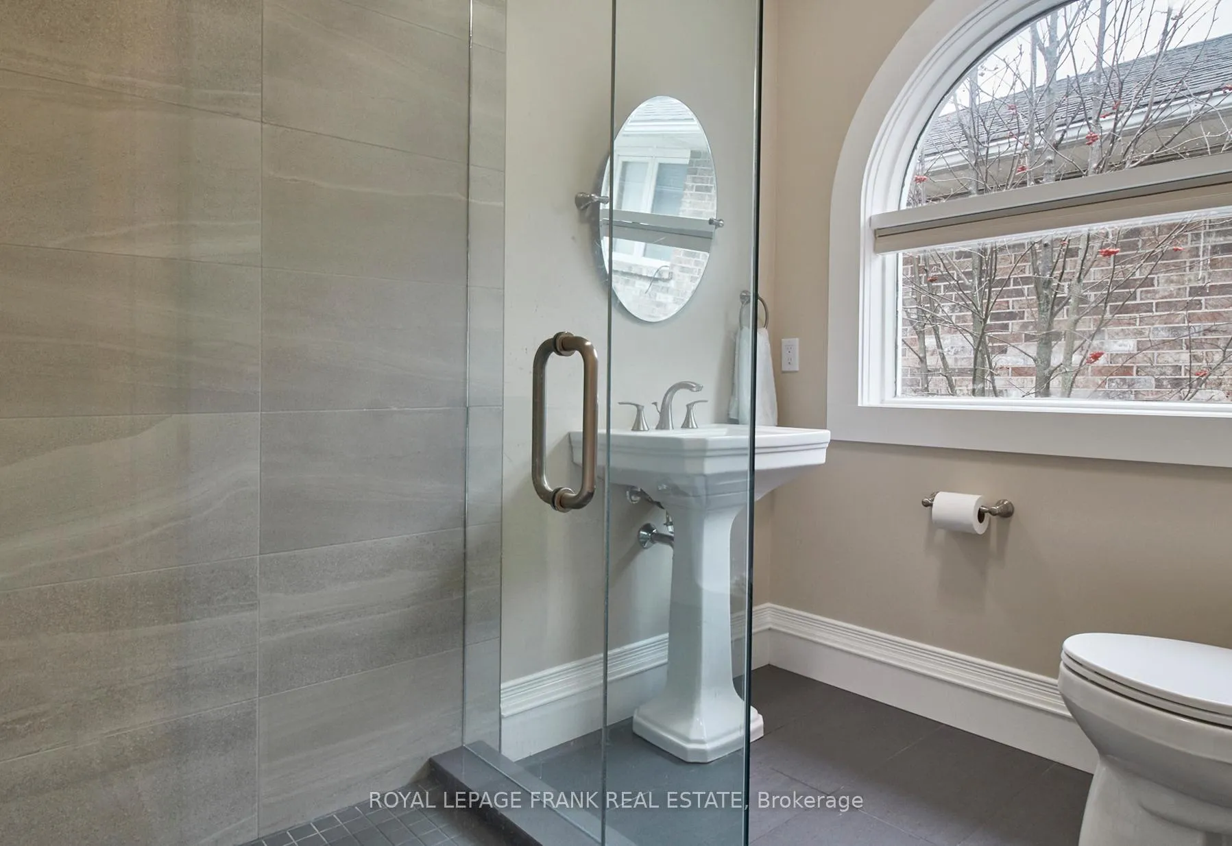 Photo 55 of 40 Tremaine Terrace, Cobourg — HOMEH