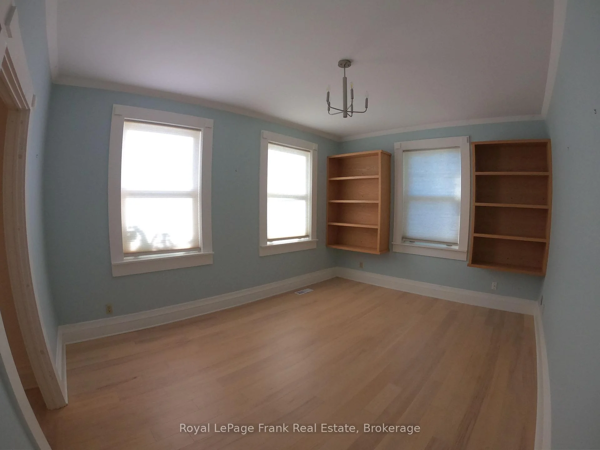 Photo 26 of 40 Tremaine Terrace, Cobourg — HOMEH