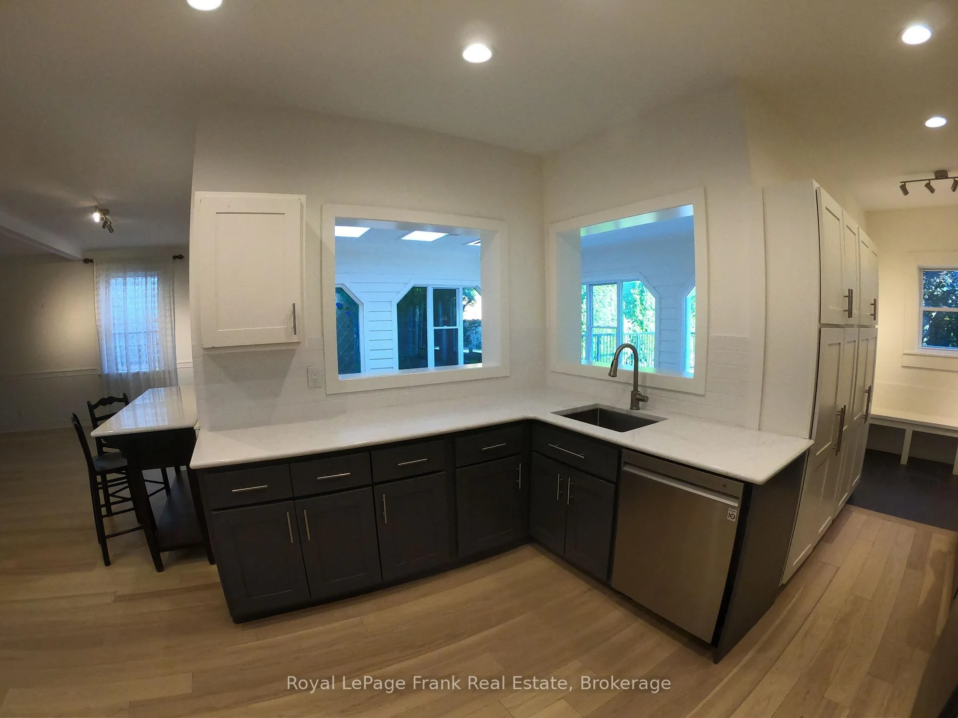Photo 30 of 40 Tremaine Terrace, Cobourg — HOMEH