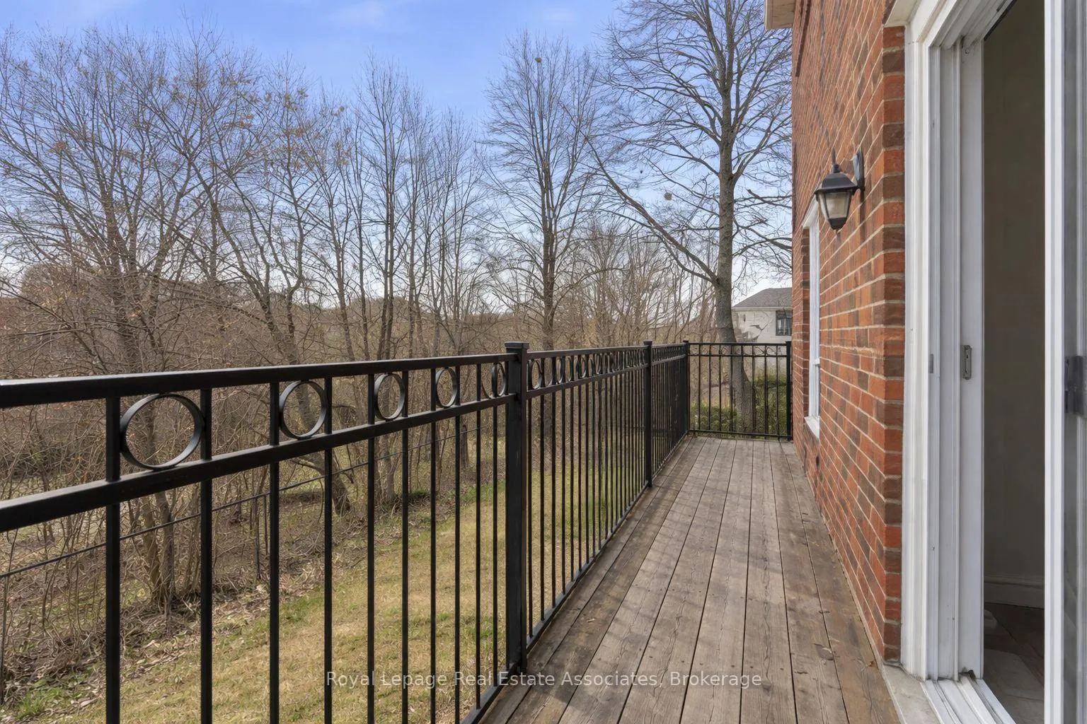 Photo 16 of 115 Coles Avenue, Vaughan, Vaughan Grove — HOMEH