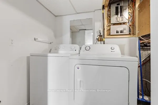 Photo 35 of 115 Coles Avenue, Vaughan, Vaughan Grove — HOMEH