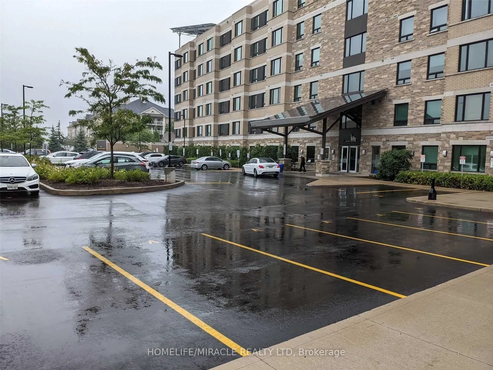 Photo 3 of Unit 520, 7400 Markham Road, Markham, Middlefield — HOMEH