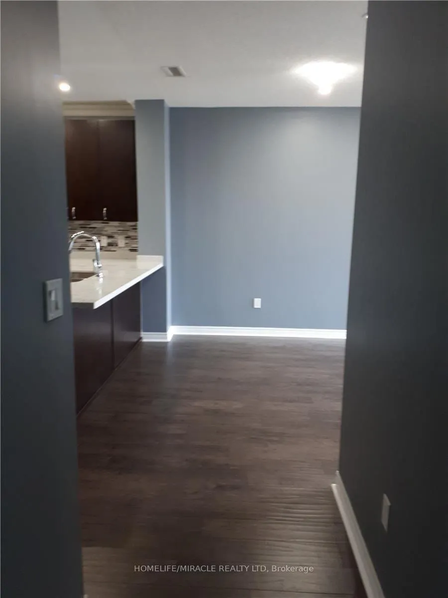Photo 5 of Unit 520, 7400 Markham Road, Markham, Middlefield — HOMEH