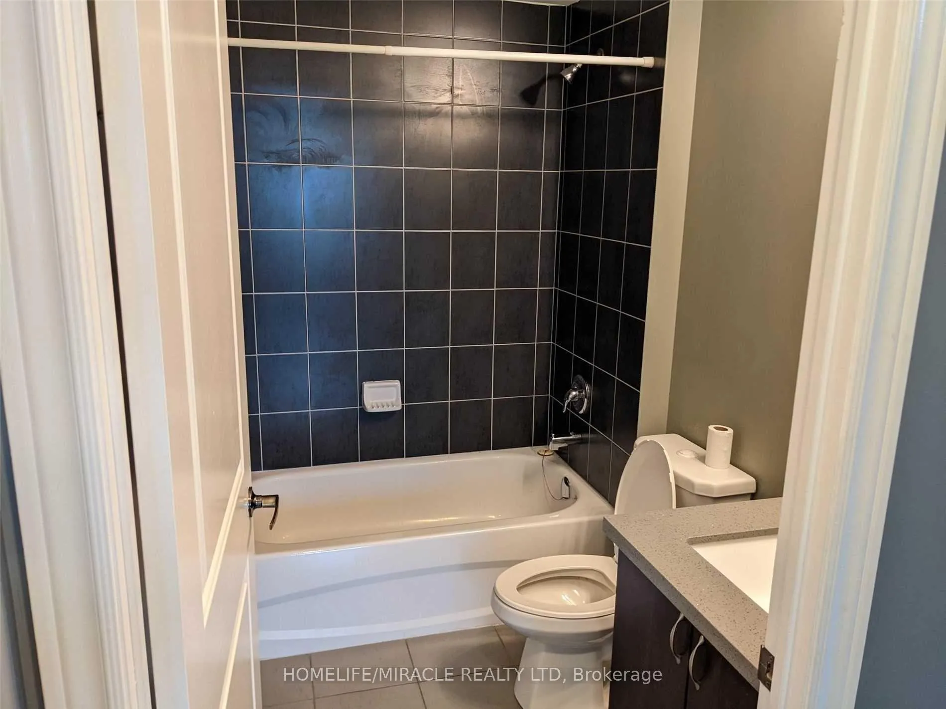 Photo 15 of Unit 520, 7400 Markham Road, Markham, Middlefield — HOMEH