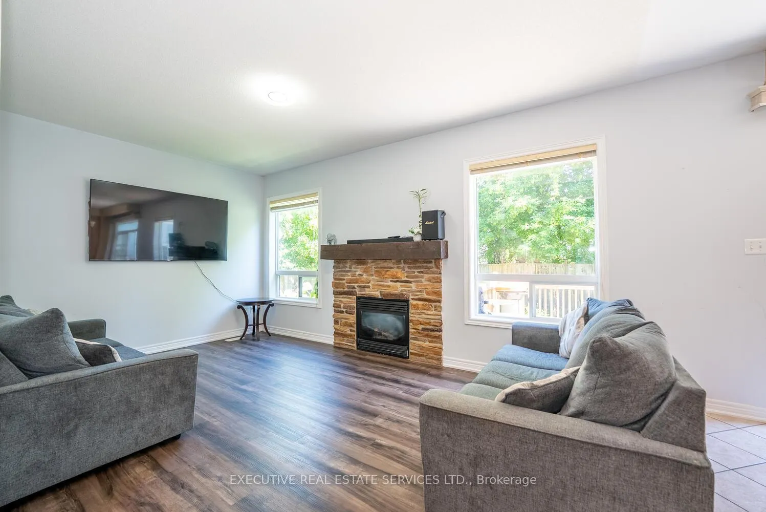 Photo 16 of 39 Hurst Street, Halton Hills, Acton — HOMEH