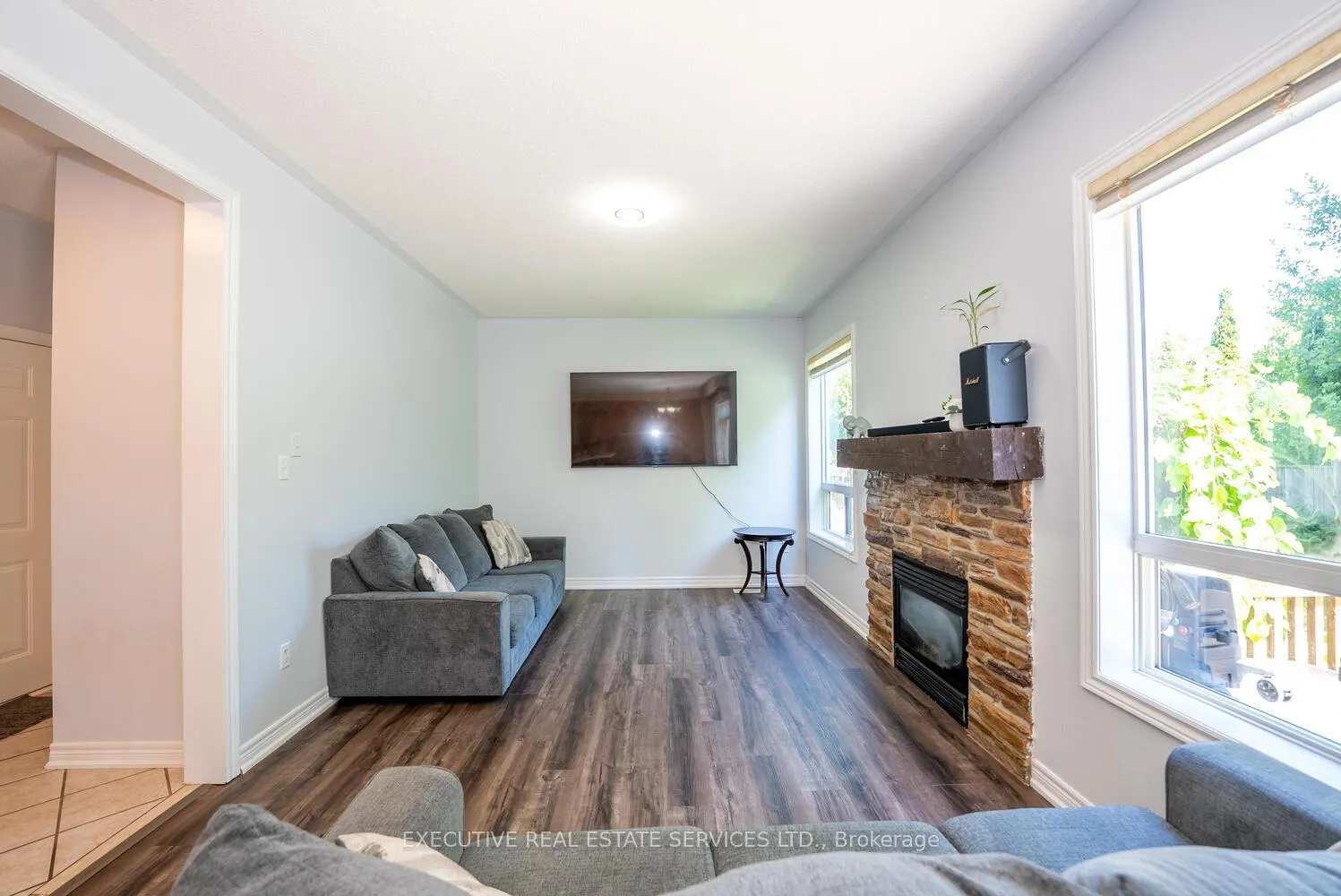 Photo 19 of 39 Hurst Street, Halton Hills, Acton — HOMEH