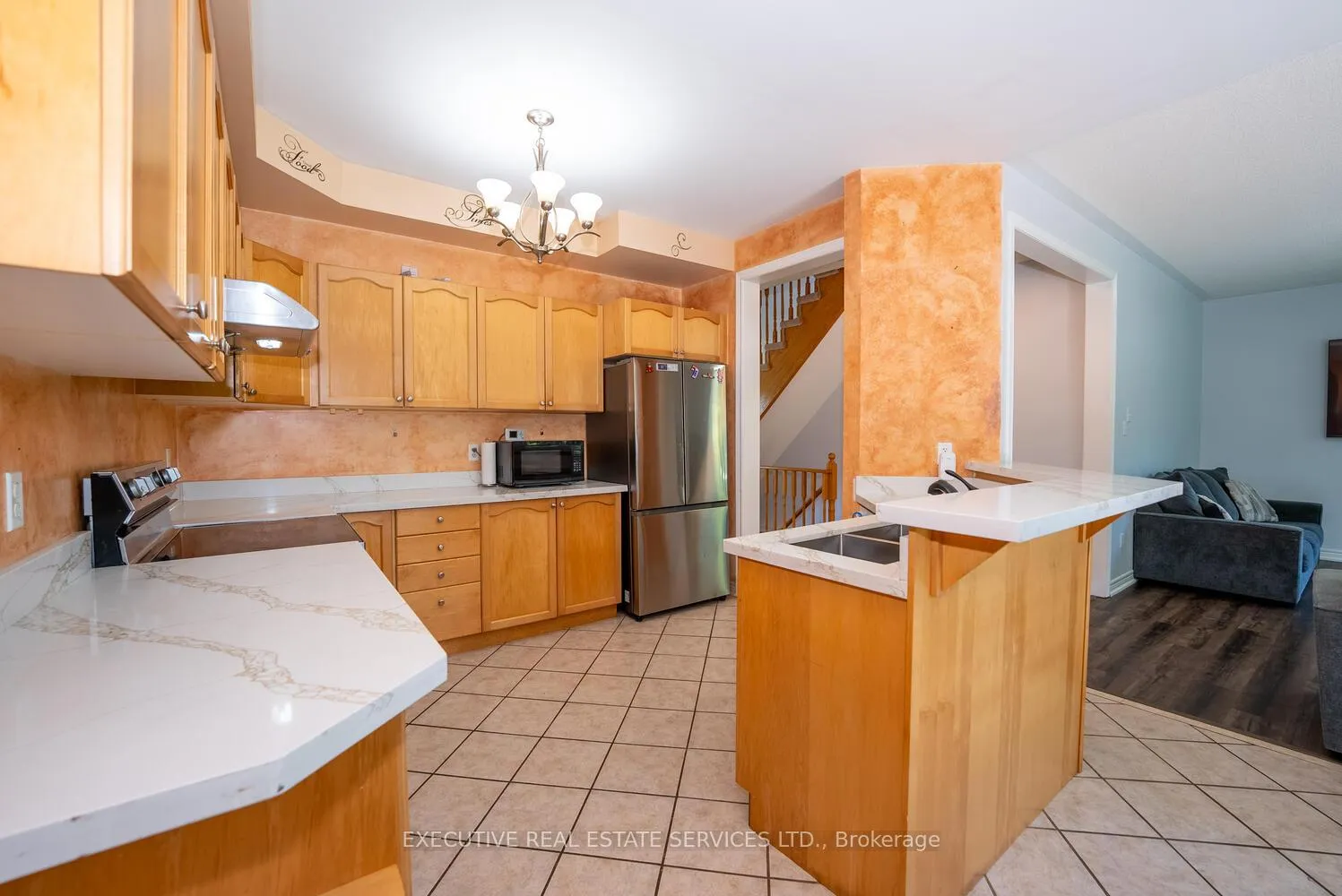 Photo 22 of 39 Hurst Street, Halton Hills, Acton — HOMEH