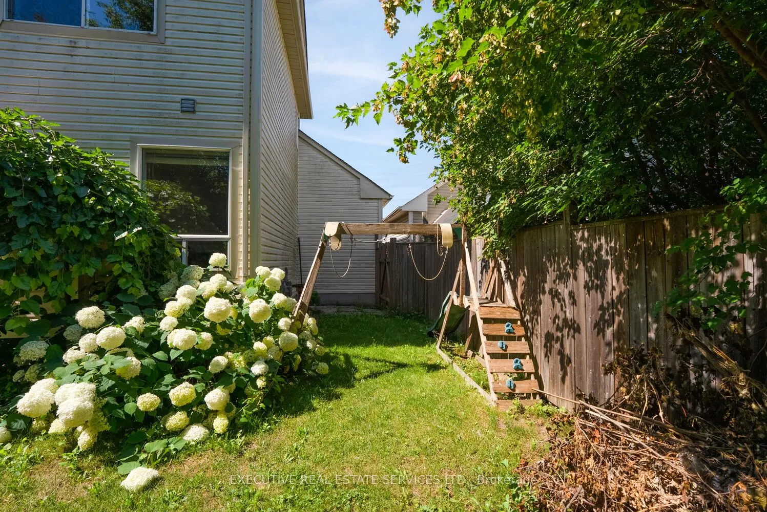 Photo 47 of 39 Hurst Street, Halton Hills, Acton — HOMEH