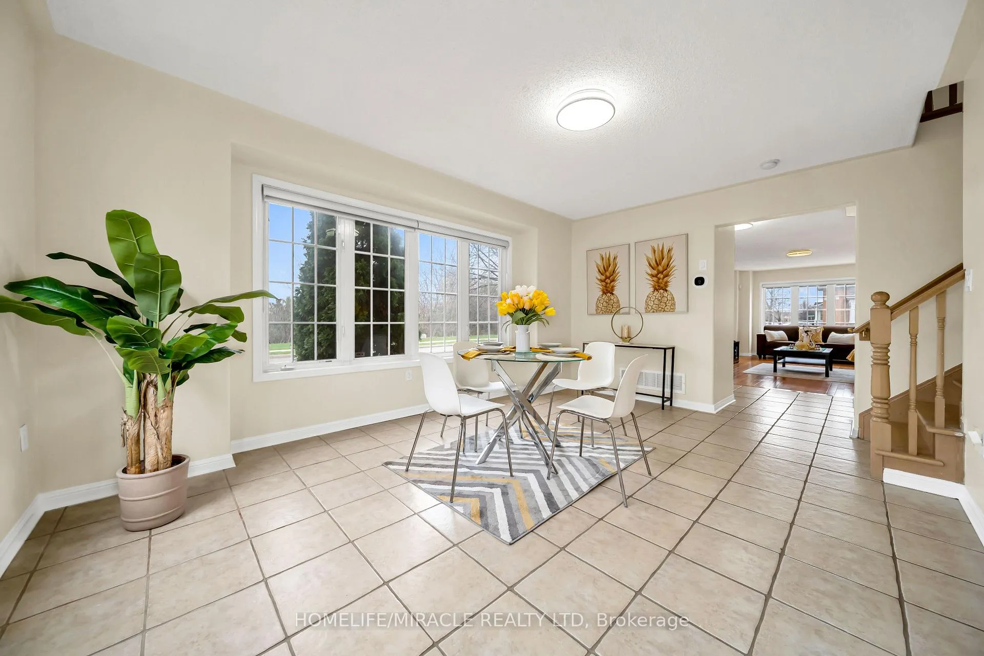Photo 18 of 30 Orangegrove Drive, Brampton, Fletcher's Meadow — HOMEH