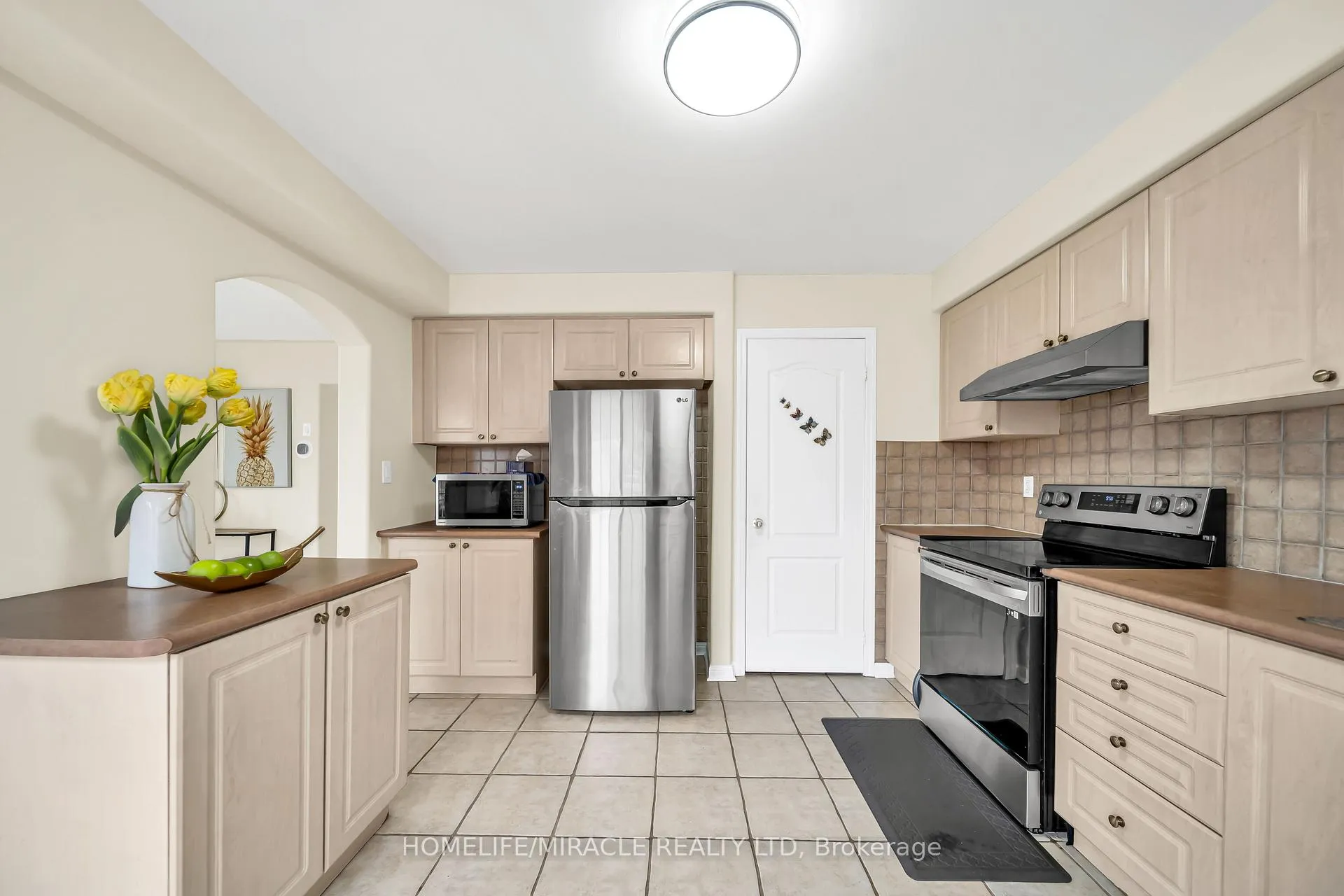 Photo 22 of 30 Orangegrove Drive, Brampton, Fletcher's Meadow — HOMEH