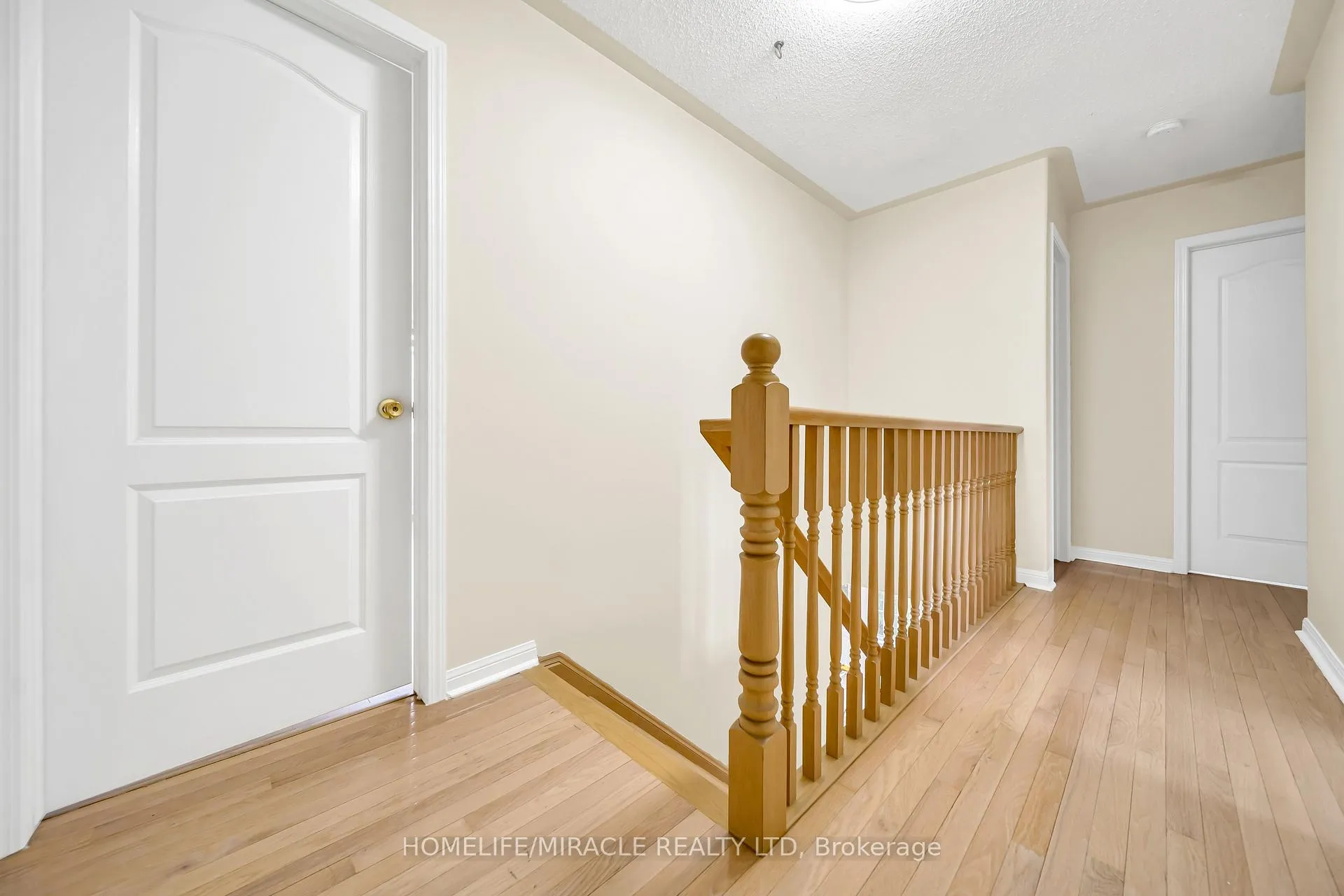 Photo 26 of 30 Orangegrove Drive, Brampton, Fletcher's Meadow — HOMEH