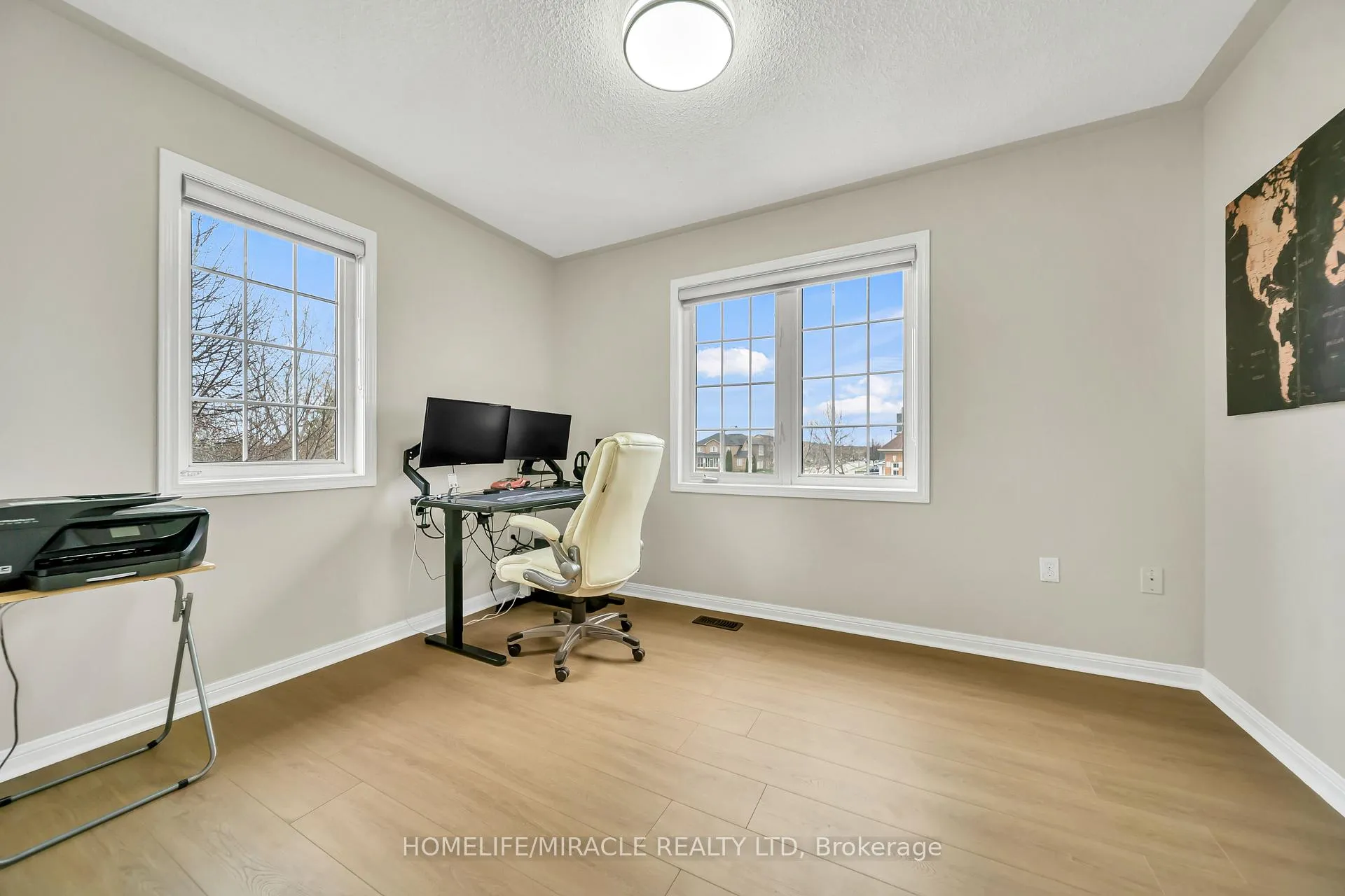 Photo 34 of 30 Orangegrove Drive, Brampton, Fletcher's Meadow — HOMEH