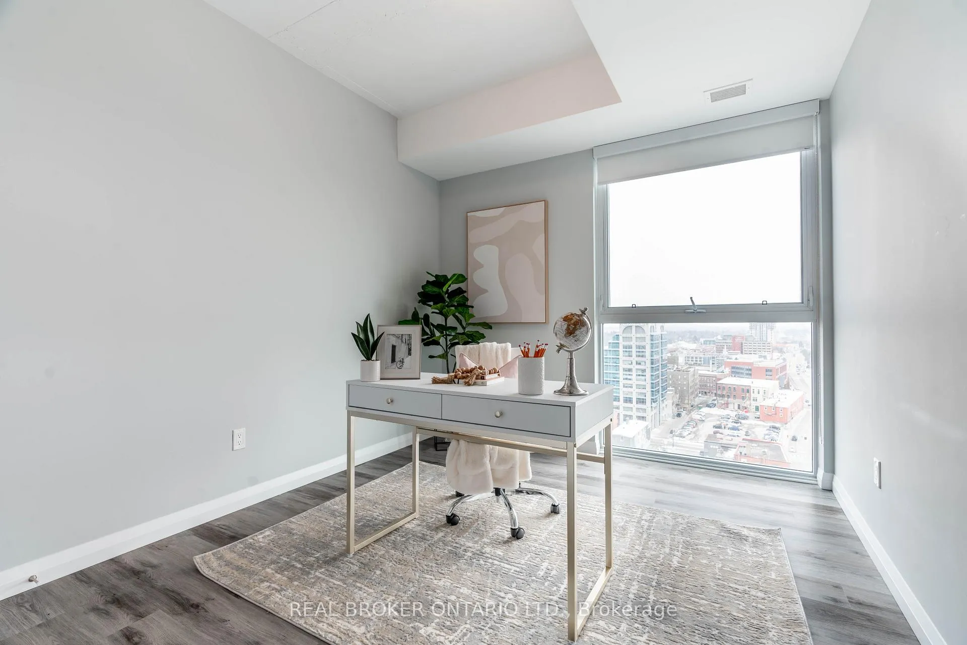 Photo 12 of Unit 1205, 60 Charles Street W, Kitchener — HOMEH