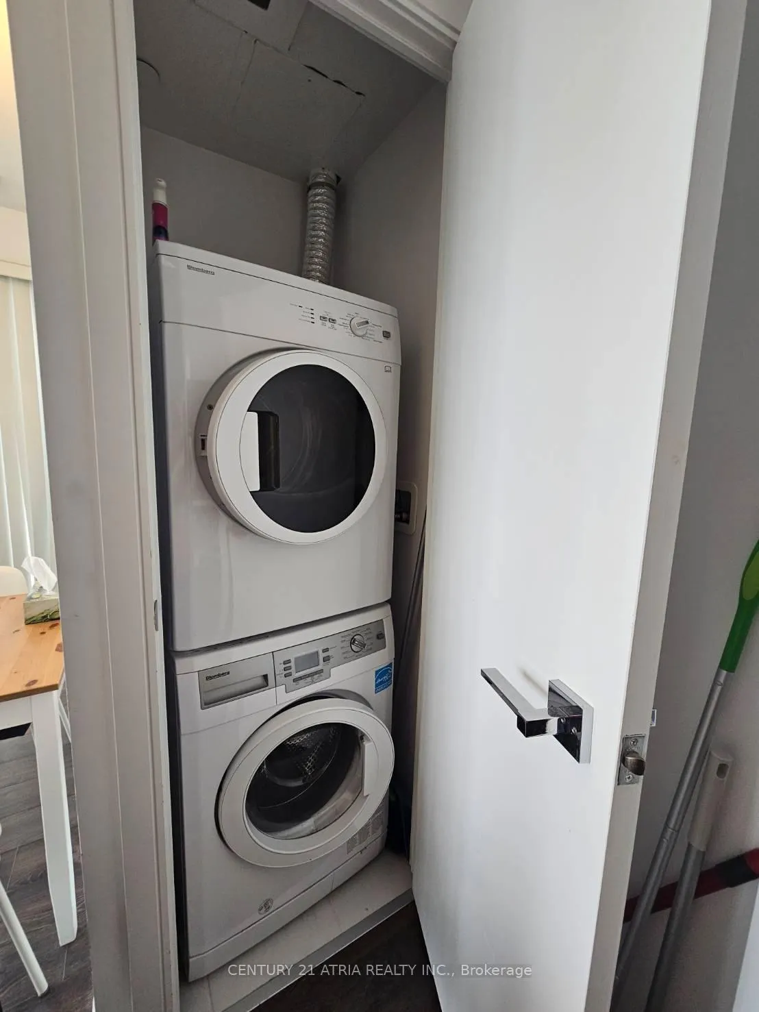 Photo 10 of Unit 3908, 42 Charles Street E, Toronto, Church-Yonge Corridor — HOMEH
