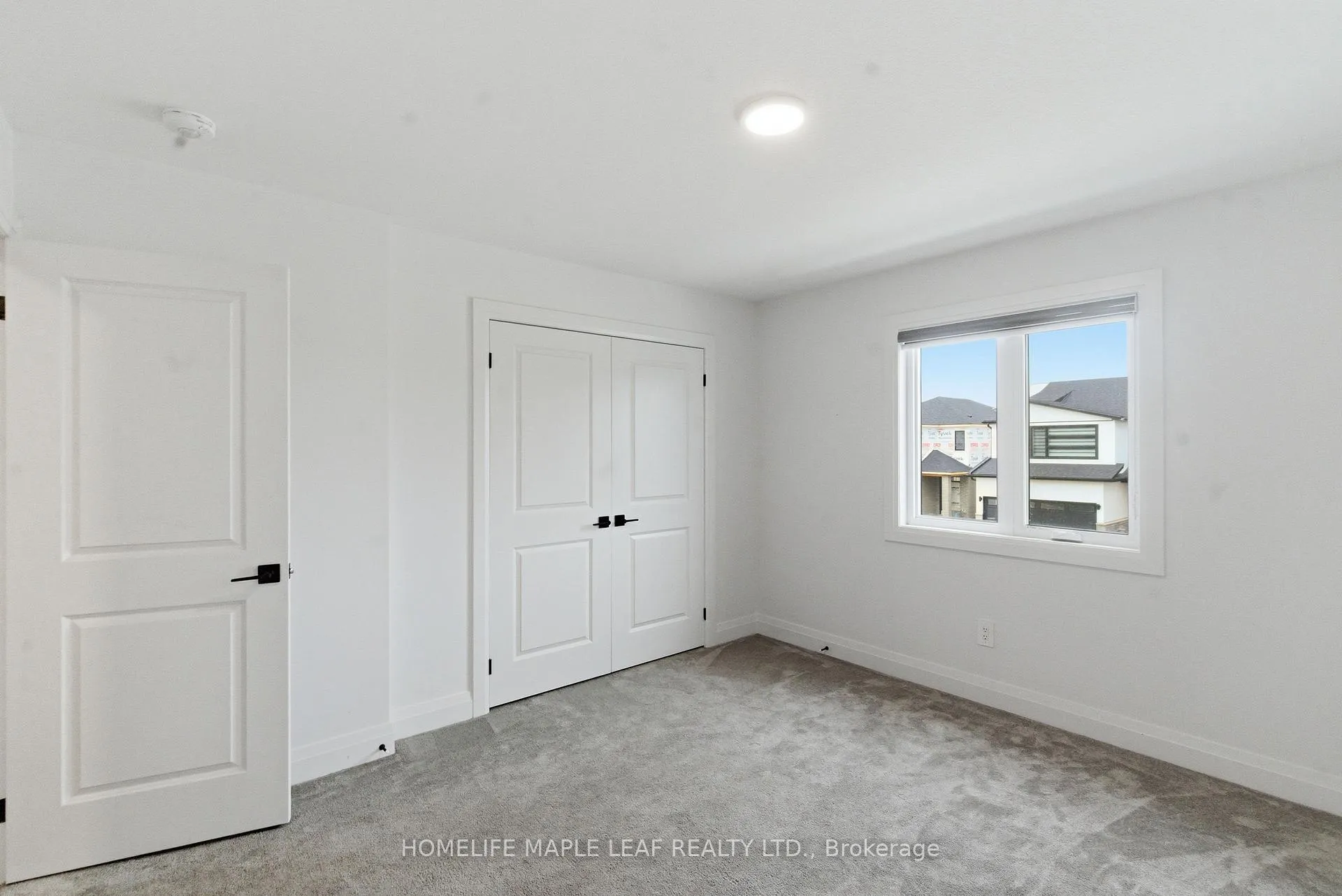 Photo 33 of 1566 Wright Crescent, London, North S — HOMEH