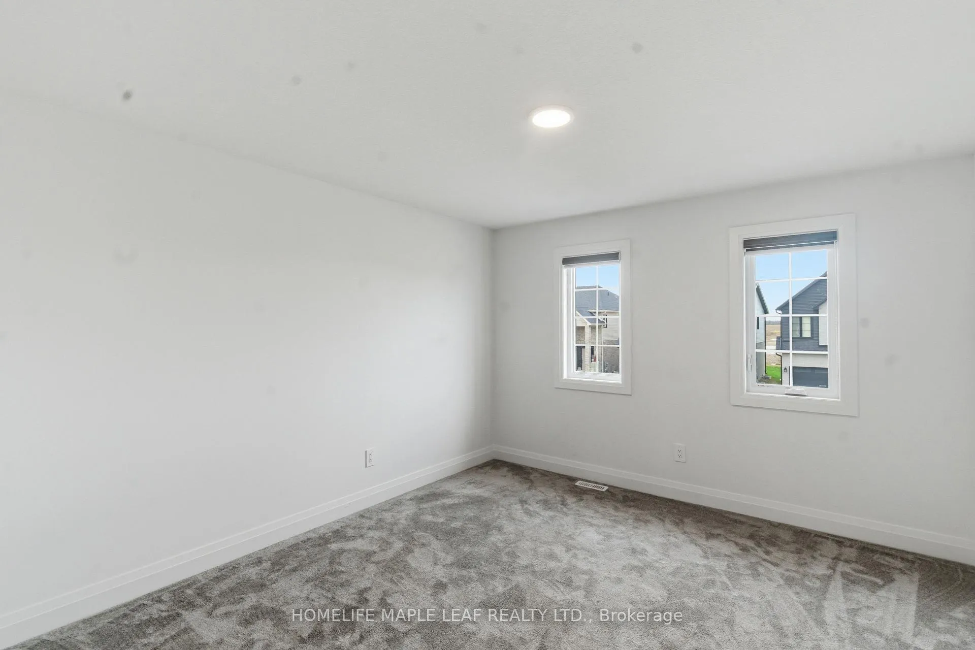 Photo 38 of 1566 Wright Crescent, London, North S — HOMEH