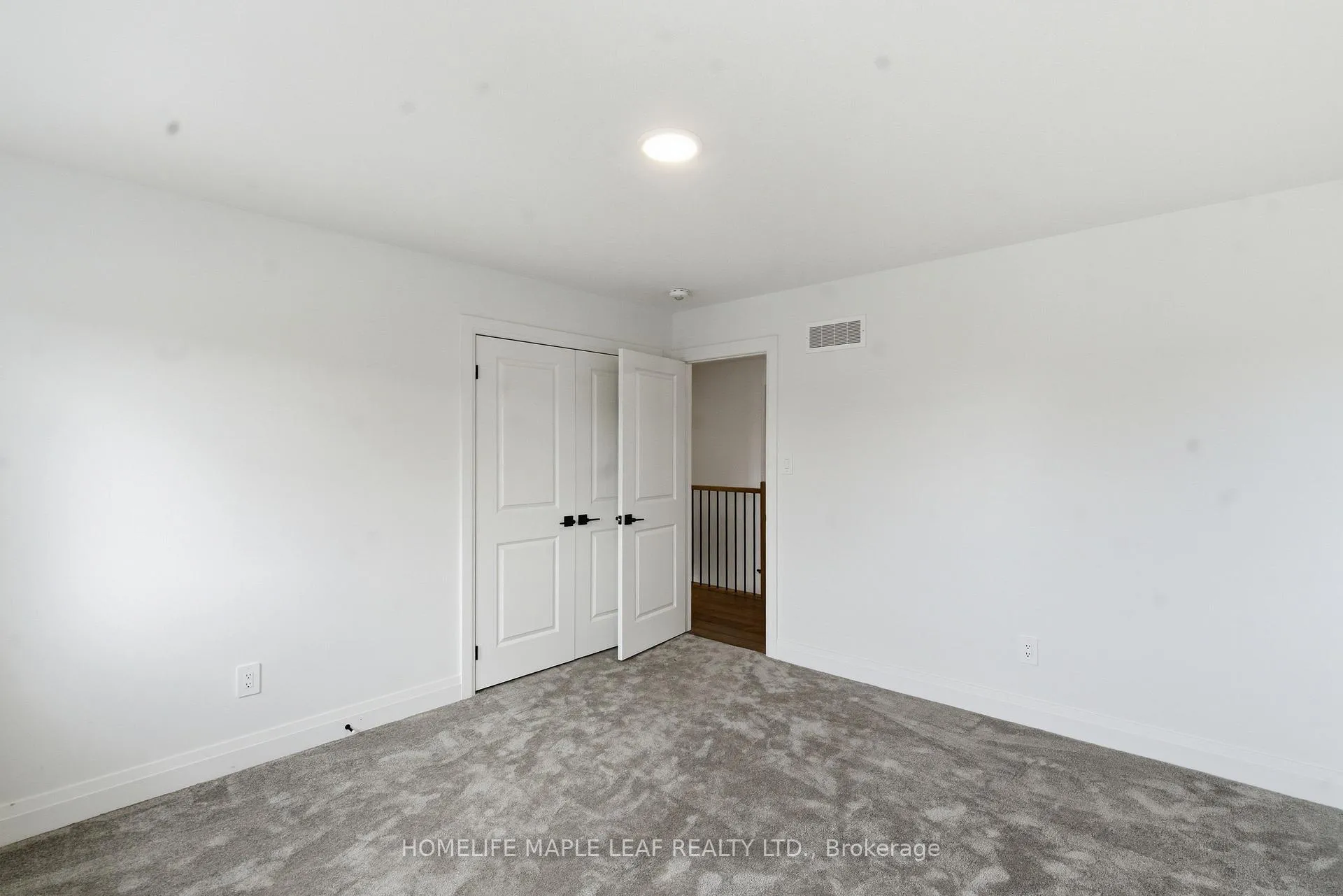 Photo 40 of 1566 Wright Crescent, London, North S — HOMEH