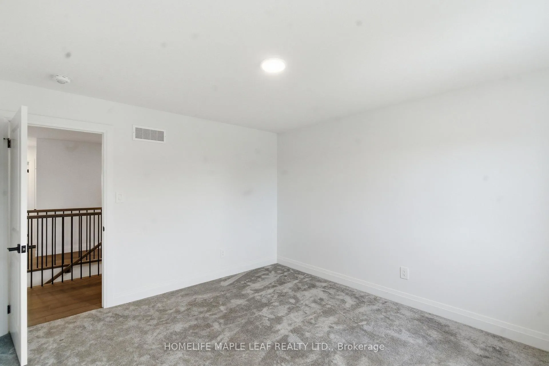 Photo 41 of 1566 Wright Crescent, London, North S — HOMEH