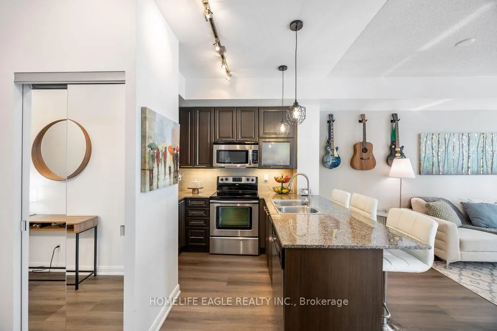 Photo 6 of Unit 606, 500 Sherbourne Street, Toronto, North St. James Town — HOMEH