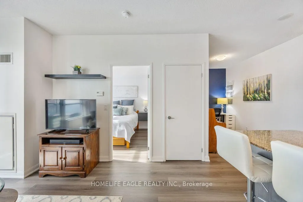 Photo 11 of Unit 606, 500 Sherbourne Street, Toronto, North St. James Town — HOMEH