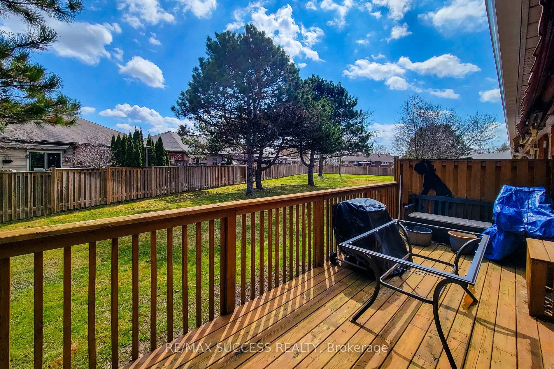 Photo 12 of Unit 37, 1030 Colborne Street E, Brantford — HOMEH