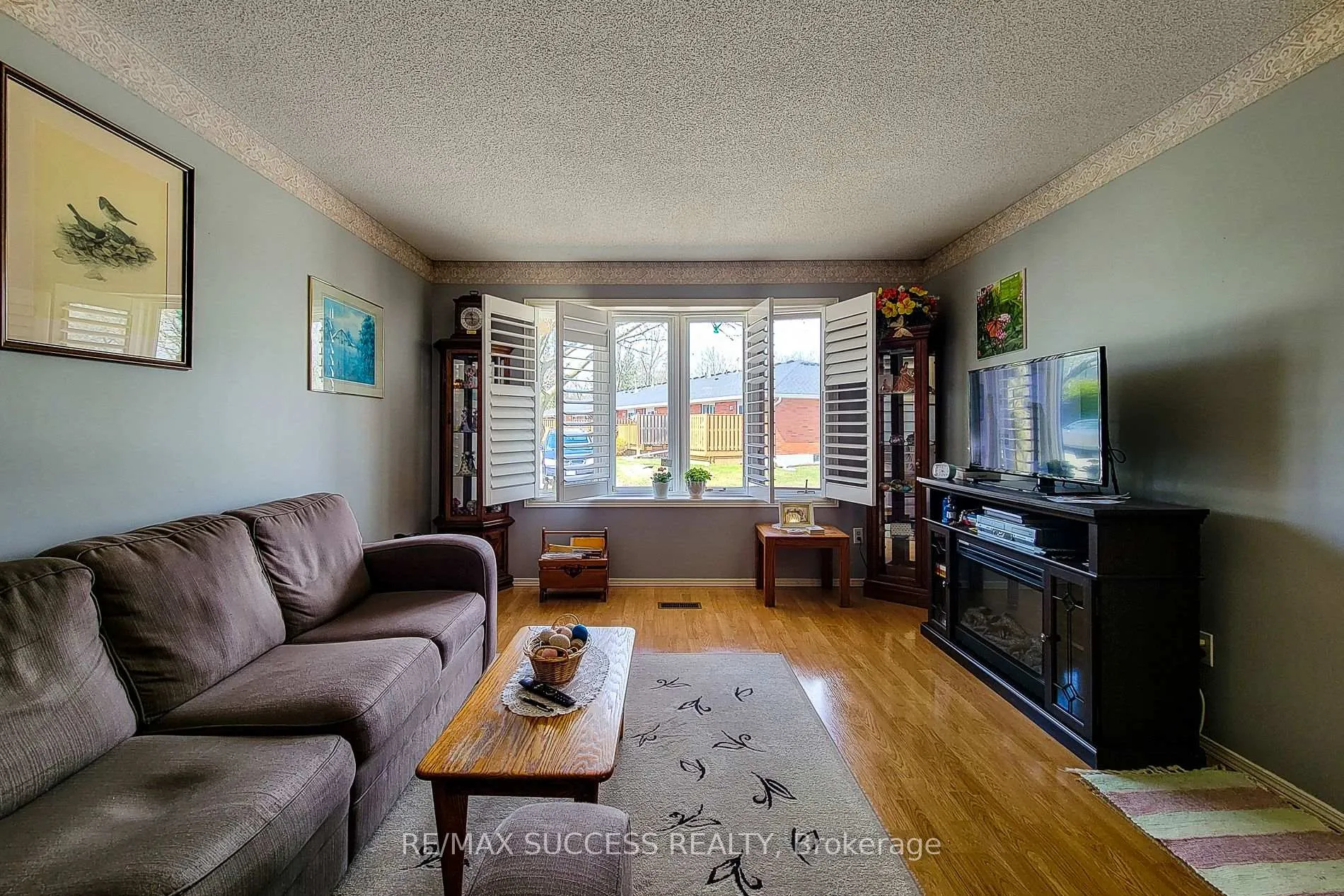 Photo 16 of Unit 37, 1030 Colborne Street E, Brantford — HOMEH