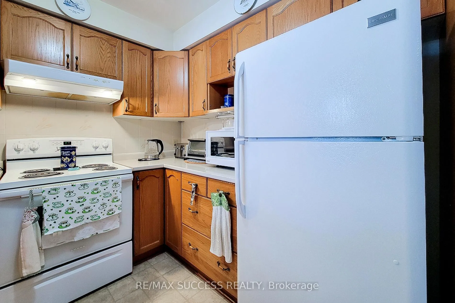 Photo 25 of Unit 37, 1030 Colborne Street E, Brantford — HOMEH